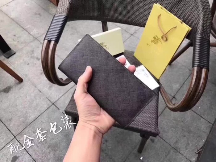2020SSバーバリーBurberry新作通販 長財布 スーパーコピー