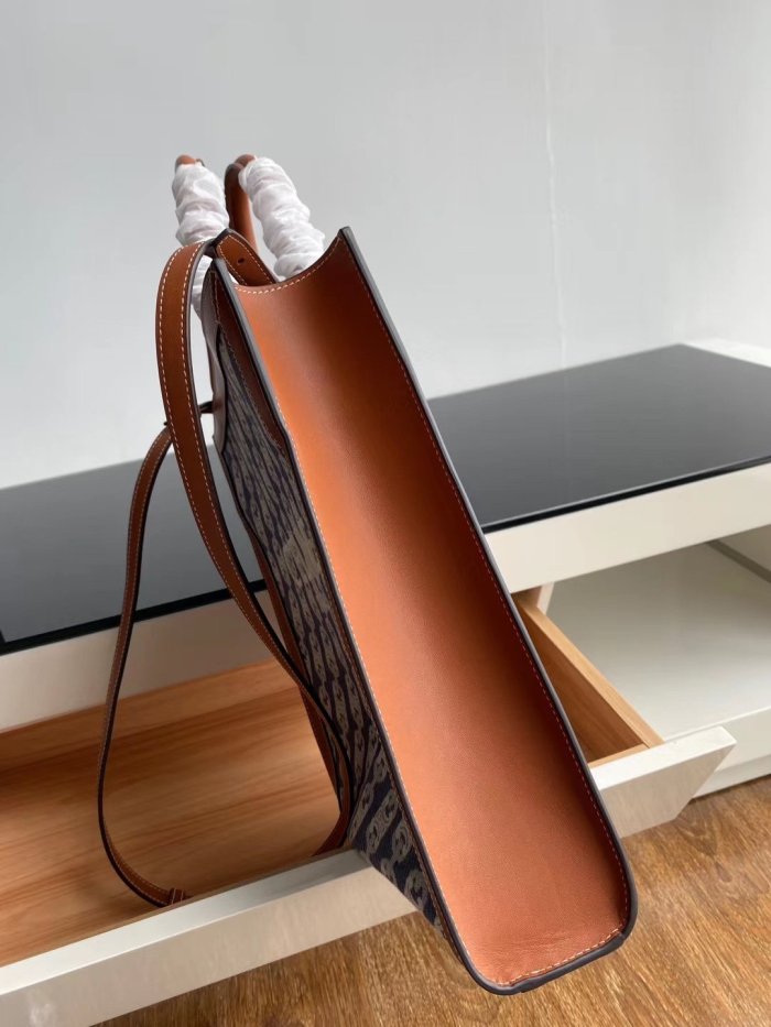 2020SS新作 Celine セリーヌ レディースショルダーバッグスーパーコピー