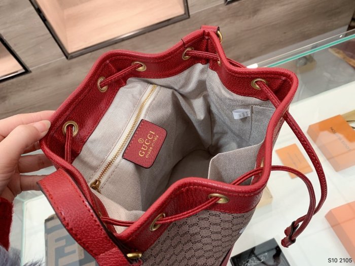202103SS新作Gucci グッチ レディースショルダーバッグスーパーコピー
