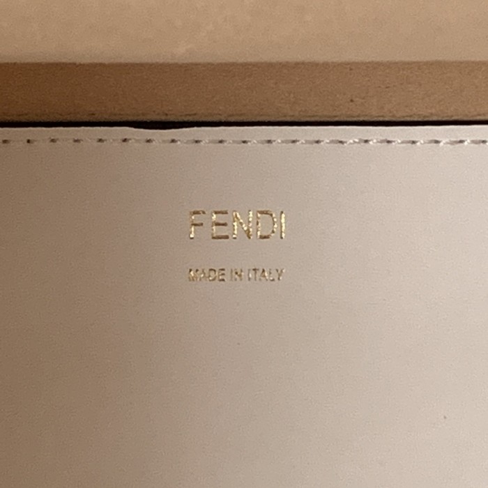 2021SS新作 FENDI フェンディ レディース ハンドバックスーパーコピー