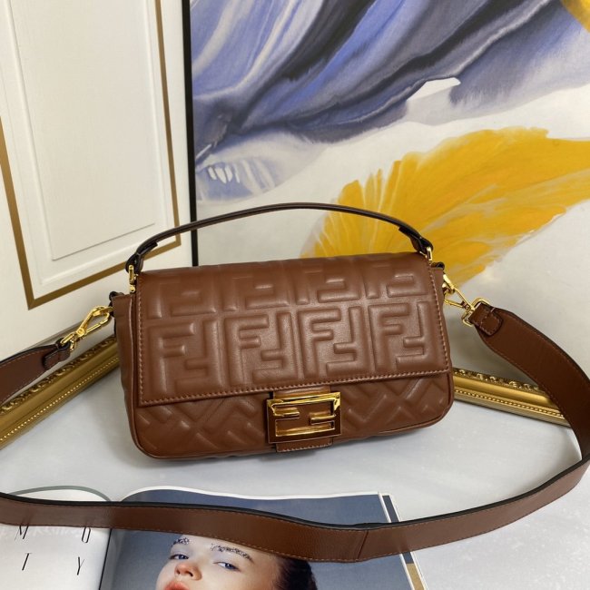 2020SS新作 FENDI フェンディ レディース ショルダーバック スーパーコピー