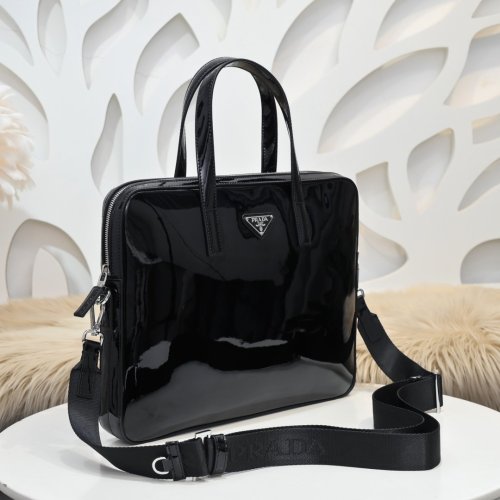 202105SS新作 Prada プラダ メンズ ショルダーバックスーパーコピー
