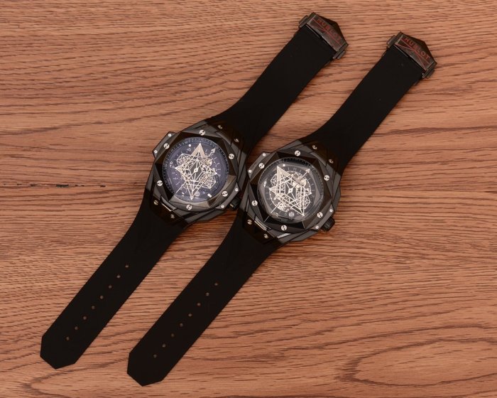 2020SS新作HUBLOT ウブロ メンズ 時計 スーパーコピー2色