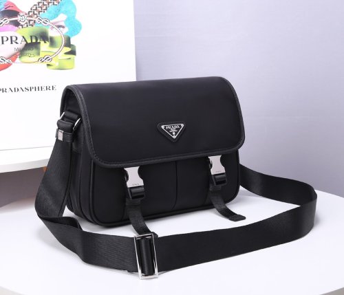 2021SS新作 メンズ Prada プラダショルダーバッグスーパーコピー