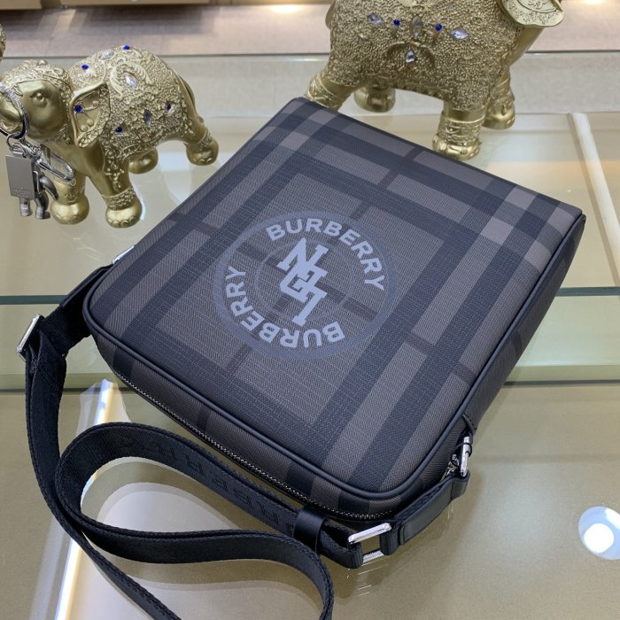 2020SS新作 Burberry バーバリー メンズ ショルダーバック スーパーコピー