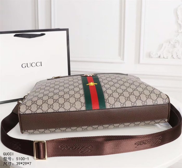 202103SS新作 Gucci グッチ メンズ ハンドバックスーパーコピー