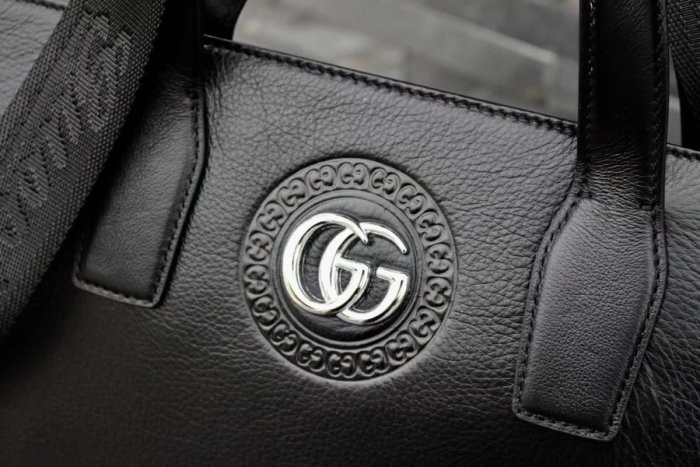 202103SS新作 Gucci グッチ メンズ ハンドバックスーパーコピー