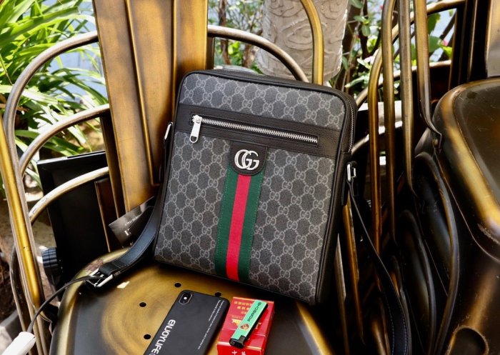 2020SS新作 Gucci グッチ メンズ ショルダーバックスーパーコピー
