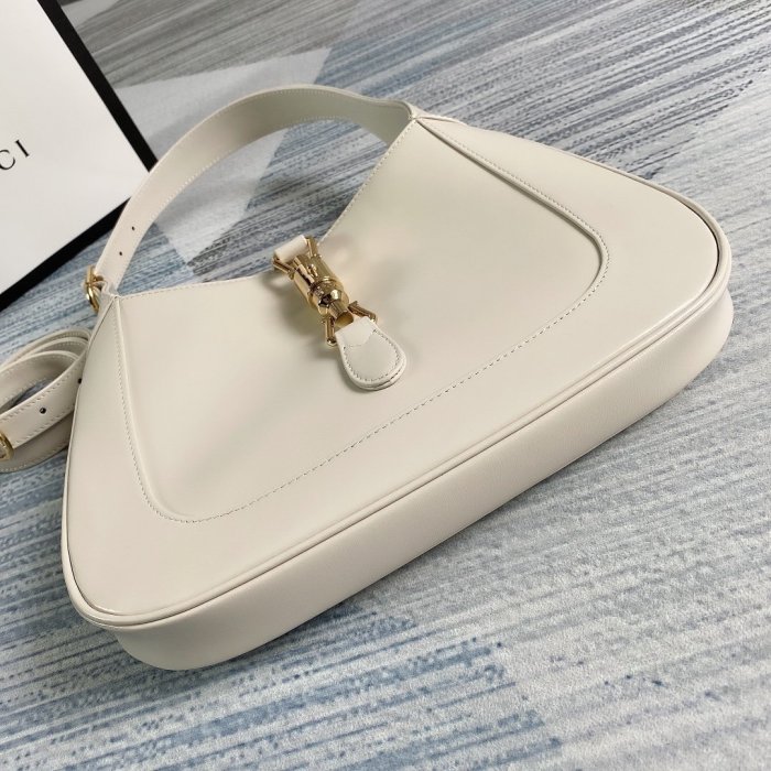 2021SS新作Gucci グッチ レディースショルダーバッグスーパーコピー