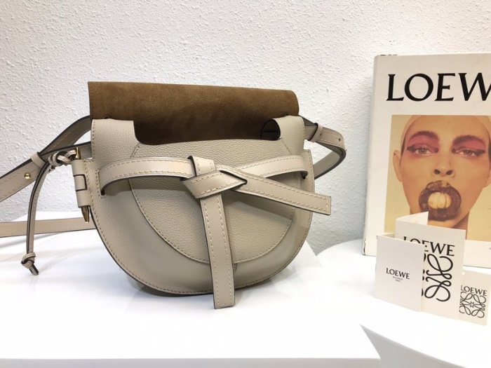 202106SS新作 LOEWE ロエベ レディース ショルダーバッグスーパーコピー