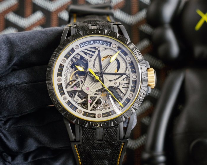 2020SS新作ROGER DUBUISロジェデュブイメンズ時計 スーパーコピー 3色