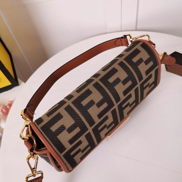 2020SS新作 FENDI フェンディ レディース ショルダーバック スーパーコピー