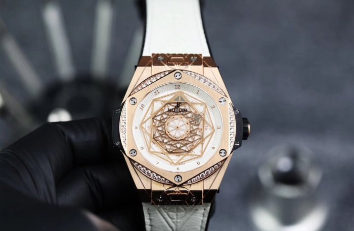 2020SS新作HUBLOT ウブロメンズ時計 スーパーコピー