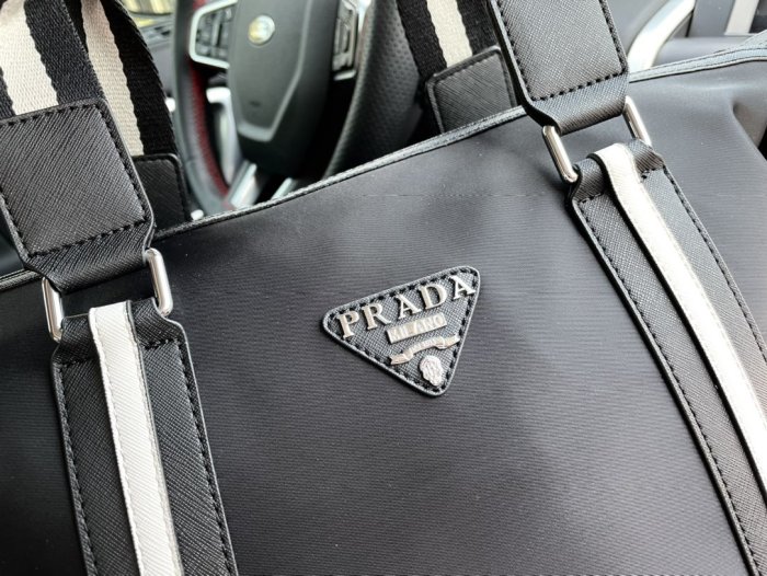 202105SS新作 Prada プラダ メンズ ハンドバックスーパーコピー