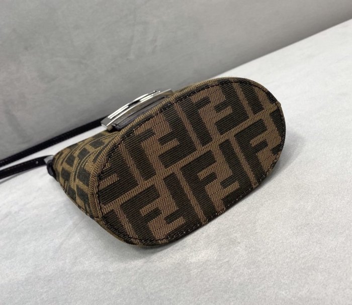 202103SS新作 FENDI フェンディ レディースショルダーバックスーパーコピー