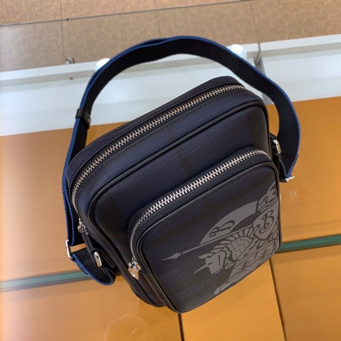 2020SS新作 Burberry バーバリー メンズ ショルダーバック スーパーコピー