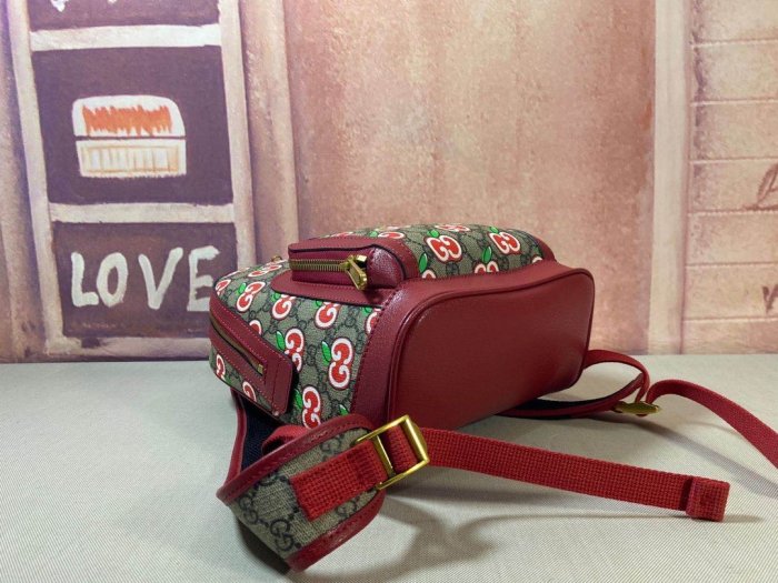 2021SS新作Gucci グッチ レディースリュックスーパーコピー