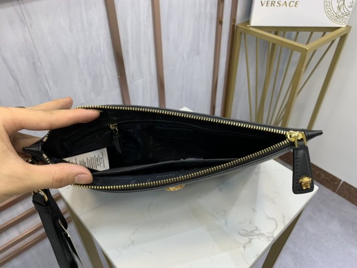 202106SS新作 Versace ヴェルサーチェ メンズ ハンドバック スーパーコピー