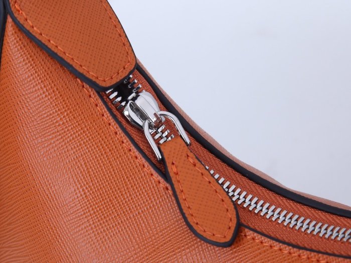 202103SS新作 Prada プラダ レディース ショルダーバックスーパーコピー