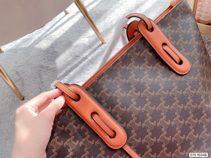 2020SS新作 Celine セリーヌ レディースショルダーバッグスーパーコピー