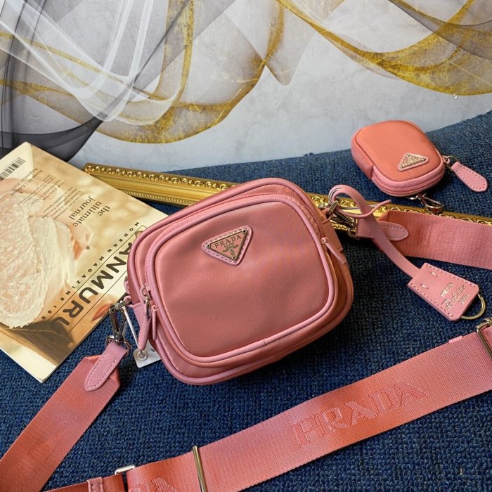 202103SS新作 Prada プラダ レディース ショルダーバックスーパーコピー