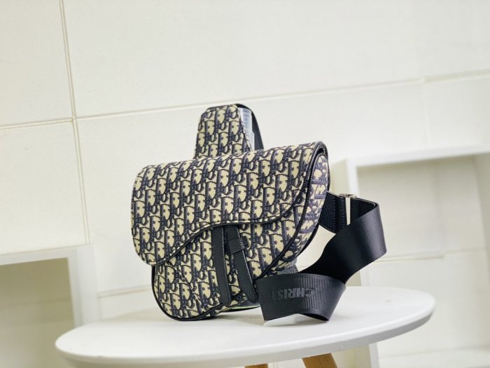 2021SS新作 Dior ディオール メンズ ショルダーバック スーパーコピー