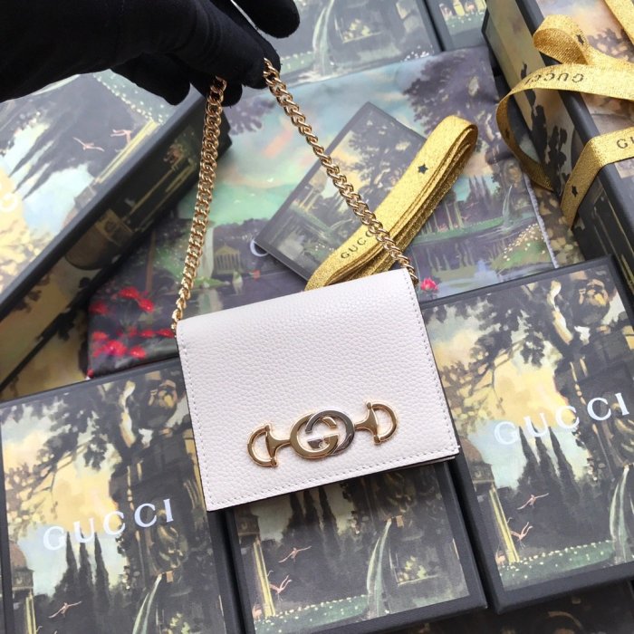 2021SS新作Gucci グッチ レディースショルダーバッグスーパーコピー