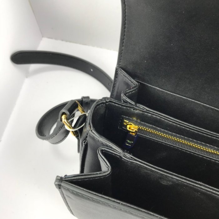2020SS新作 Celine セリーヌ レディースショルダーバッグスーパーコピー