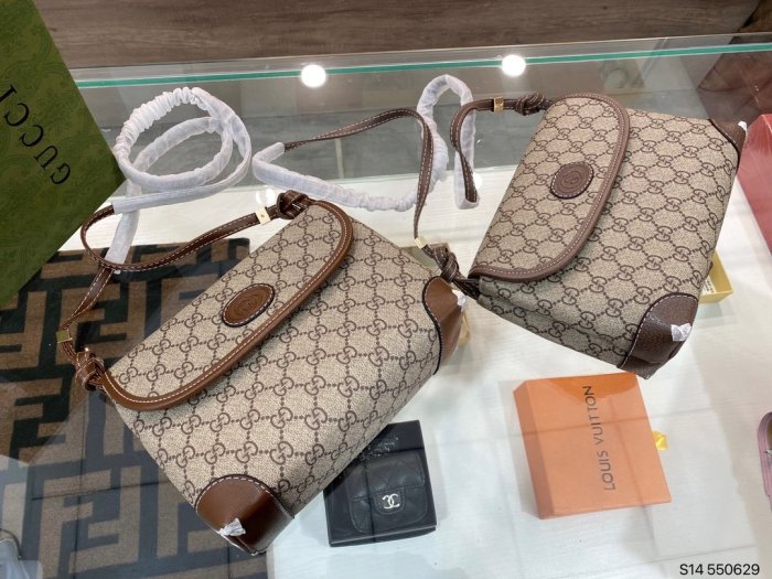202103SS新作Gucci グッチ レディースショルダーバッグスーパーコピー