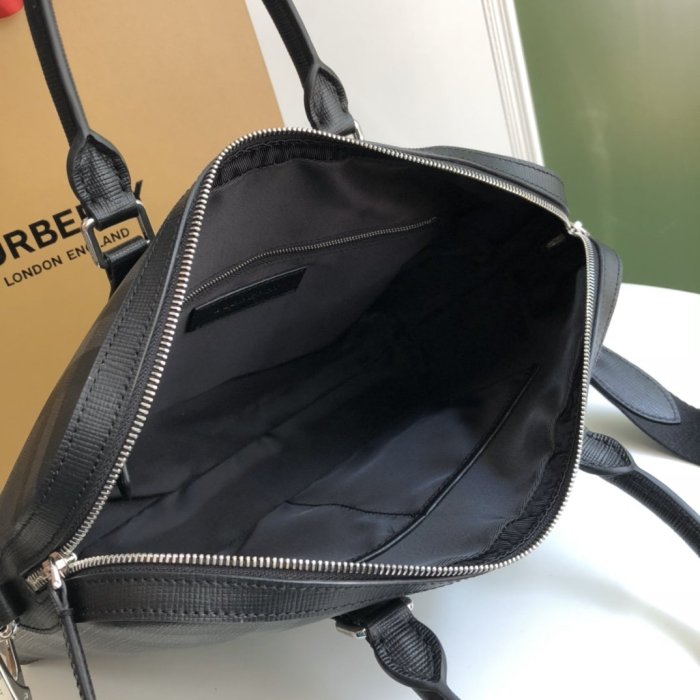2020SS新作 Burberry バーバリー メンズ ハンドバックスーパーコピー
