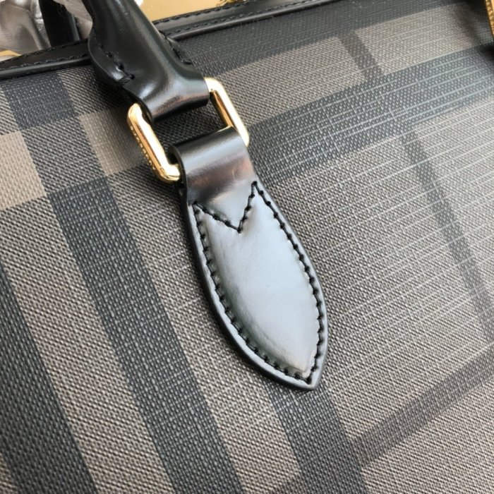 2020SS新作 Burberry バーバリー メンズ ハンドバックスーパーコピー