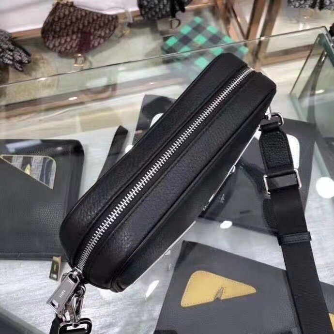 2021SS新作 FENDI フェンディ ショルダーバック スーパーコピー