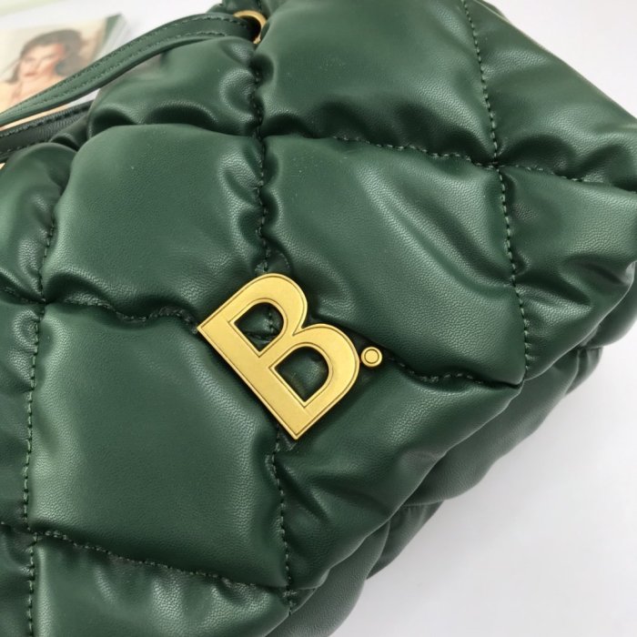 2021SS新作 Balenciaga バレンシアガ レディース ショルダーバックスーパーコピー