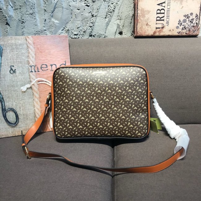 2020SS新作 Burberry バーバリー メンズ ショルダーバック スーパーコピー