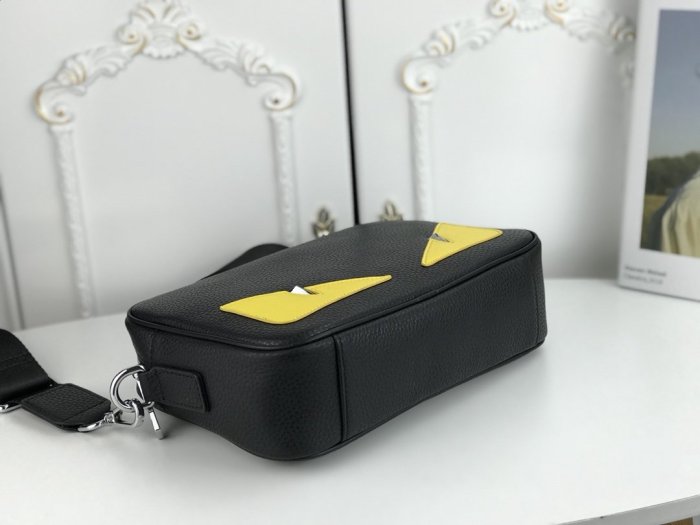 2020SS新作 FENDI フェンディ ショルダーバック スーパーコピー