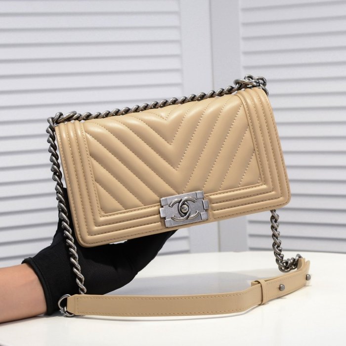 2021SS新作 シャネル Chanel ショルダーバック スーパーコピー