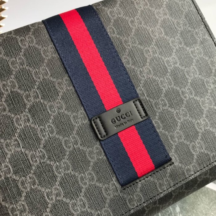 2021SS新作 Gucci グッチ メンズ ショルダーバックスーパーコピー