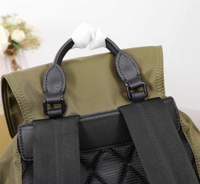 202103SS新作 Burberry バーバリー メンズリュックバックスーパーコピー