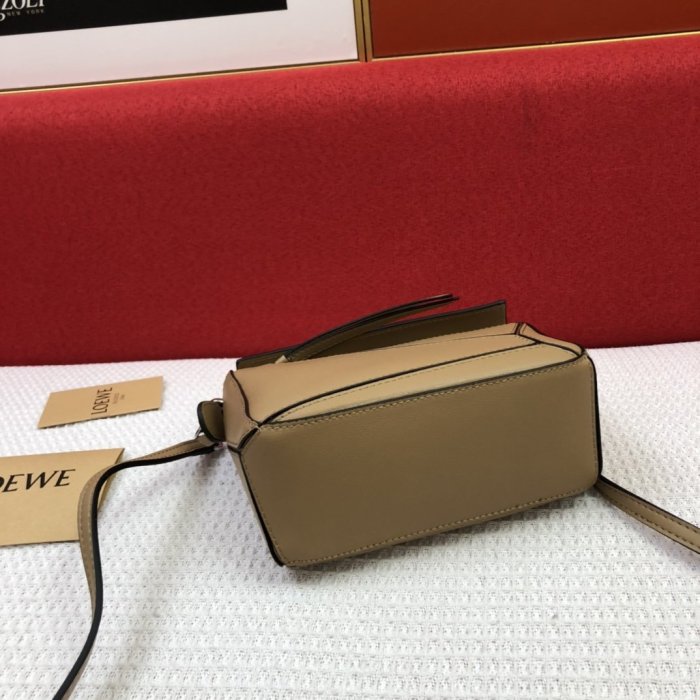 202106SS新作 LOEWE ロエベ レディース ショルダーバッグスーパーコピー