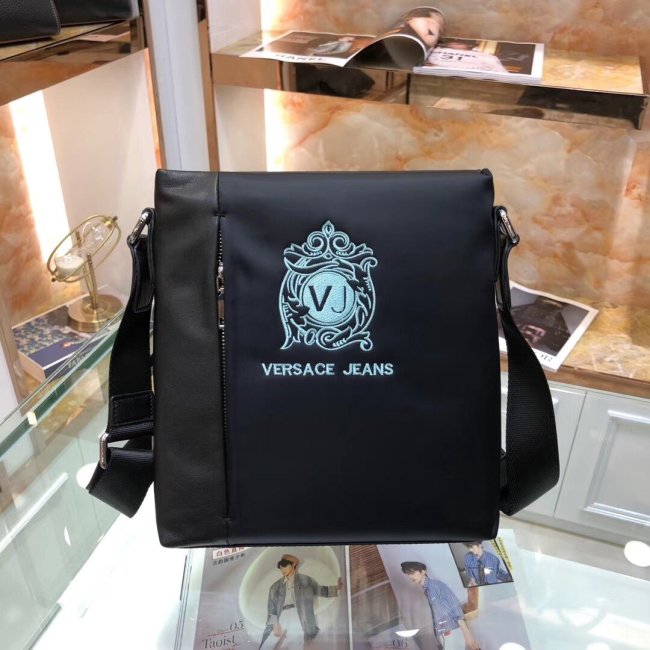 202106SS新作 Versace ヴェルサーチェ メンズ ショルダーバッグ スーパーコピー