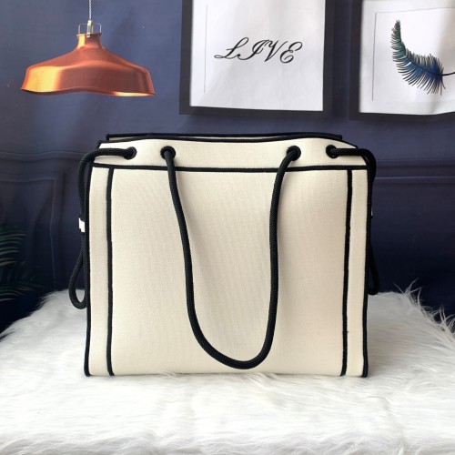2020SS新作 FENDI フェンディ レディース ショルダーバック スーパーコピー