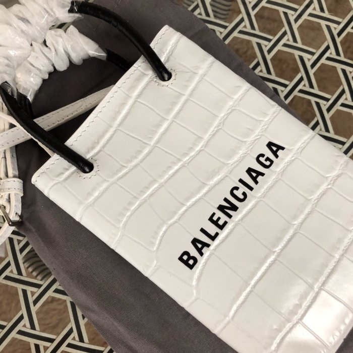 202103SS新作 Balenciaga バレンシアガ レディース ショルダーバックスーパーコピー