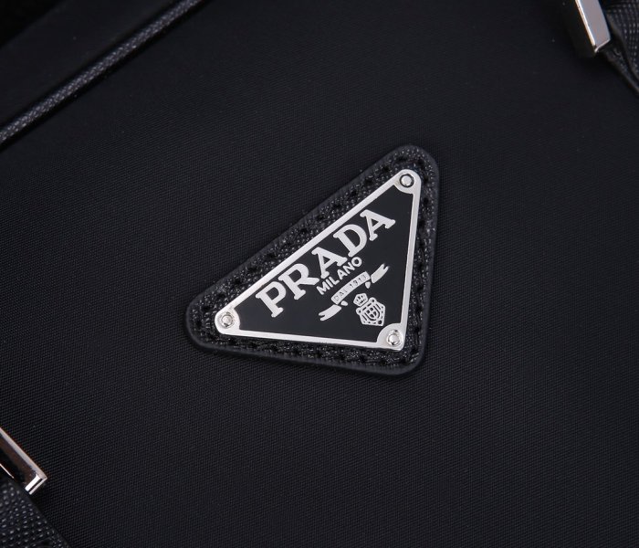2021SS新作 メンズ Prada プラダ ハンドバックスーパーコピー