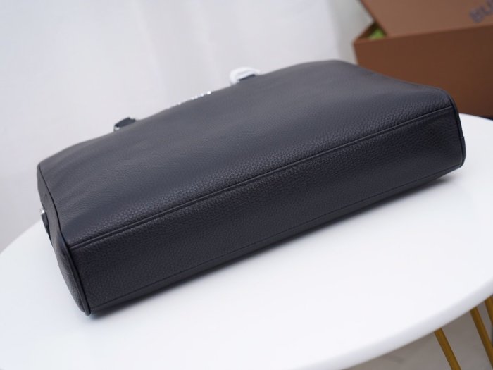 2021SS新作 Burberry バーバリー メンズ ハンドバックスーパーコピー