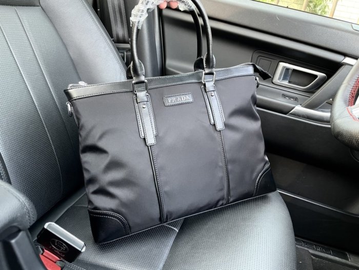 202105SS新作 Prada プラダ メンズハンドバックスーパーコピー