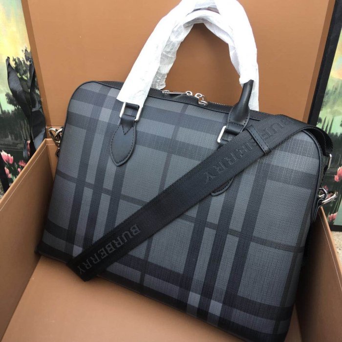 2021SS新作 Burberry バーバリー メンズ ハンドバックスーパーコピー