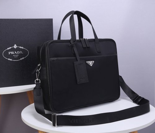 2021SS新作 メンズ Prada プラダショルダーバッグスーパーコピー