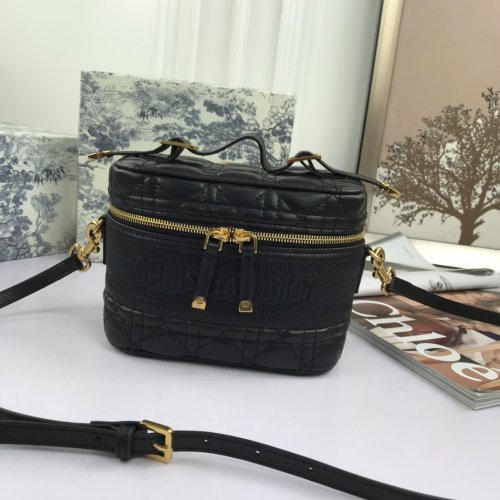 2021SS新作 Dior ディオールレディースショルダーバック スーパーコピー