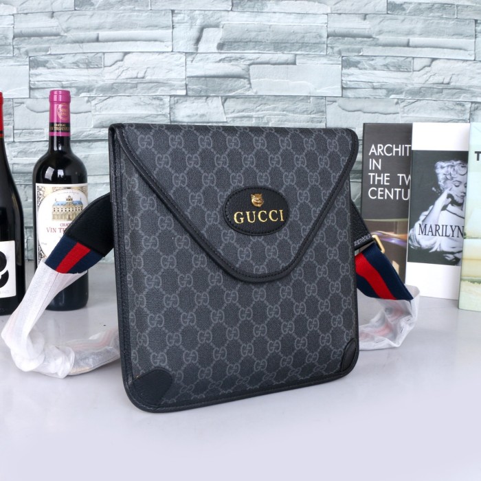 2020SS新作 Gucci グッチ メンズ ショルダーバックスーパーコピー