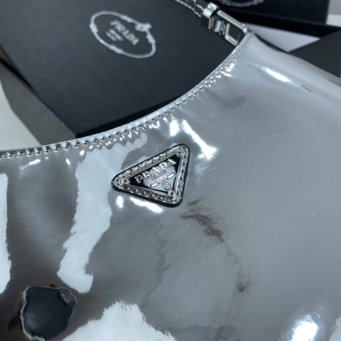 202103SS新作 Prada プラダ レディース ショルダーバックスーパーコピー